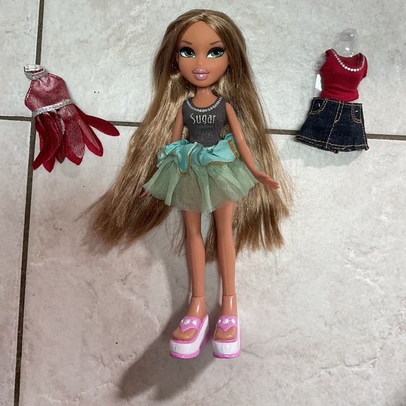 Bratz Forever Diamondz Fianna - Picture 1 of 6